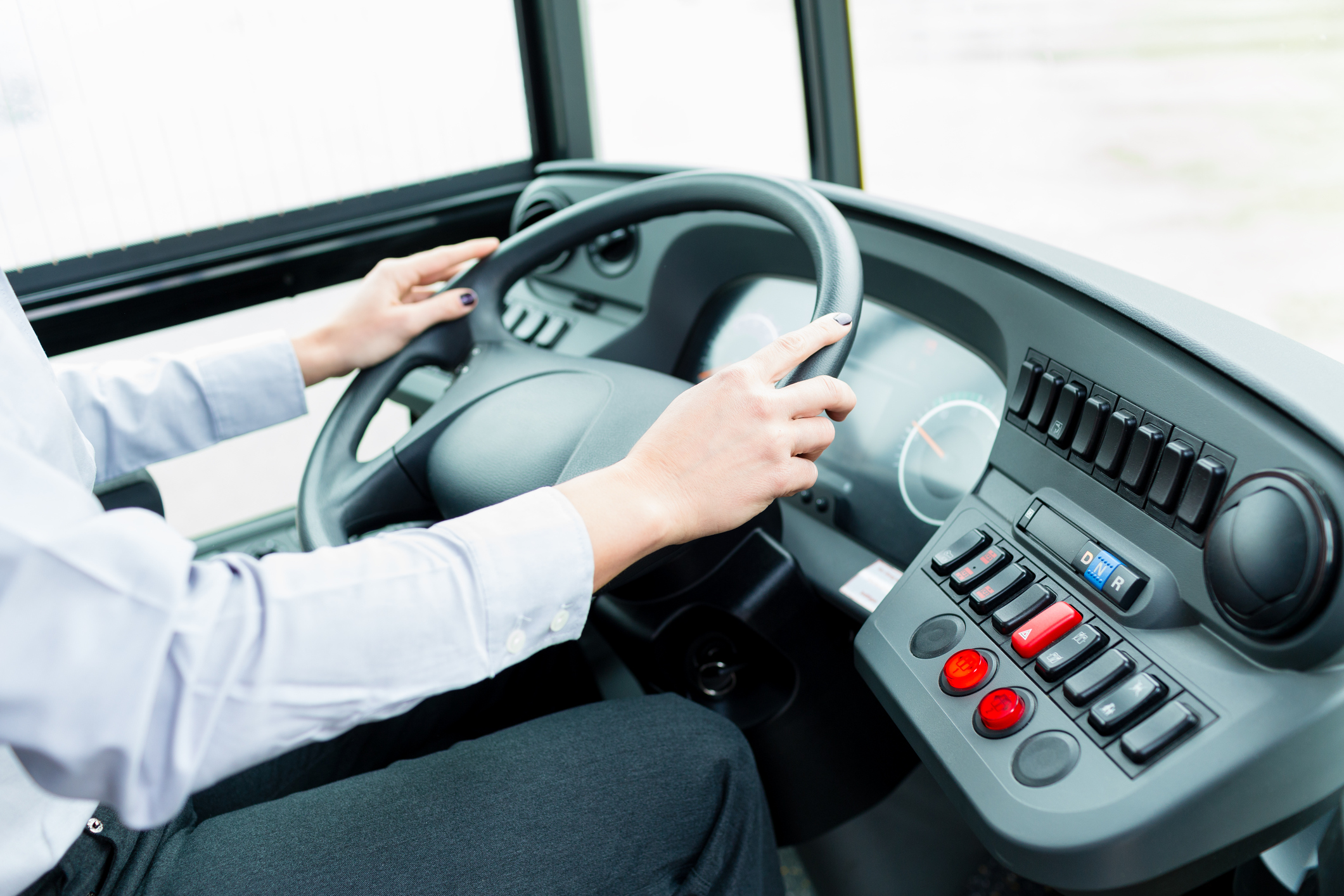 Motorista de ônibus de Goiânia receberá horas extras por atividades feitas no trajeto da viagem