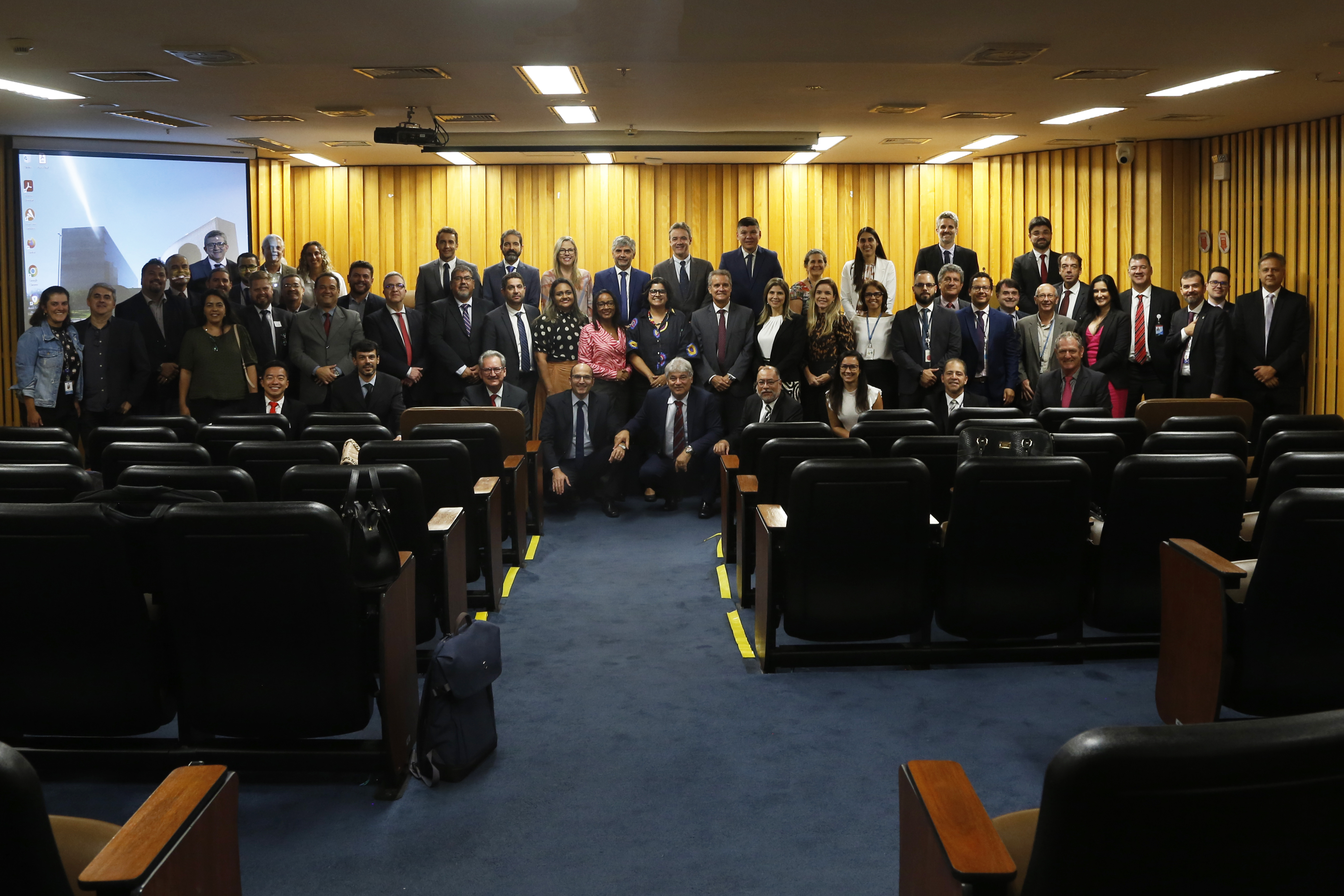 Gestores (as) do PJe na Justiça do Trabalho se reúnem para discutir melhorias no sistema